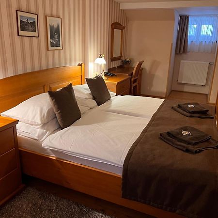 Hotel Pizzeria Belmonte Špindlerŭv Mlýn 外观 照片