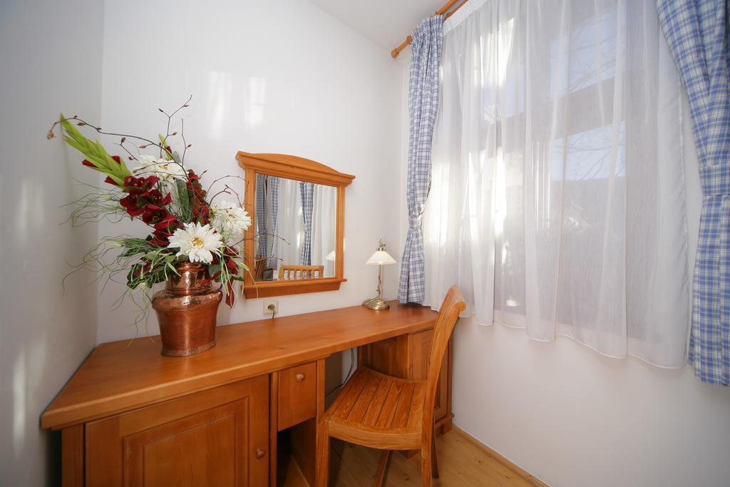 Hotel Pizzeria Belmonte Špindlerŭv Mlýn 客房 照片